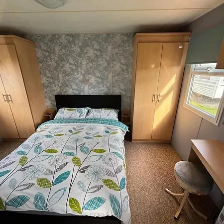 Sealands 29 - Ingoldmells, Pet Friendly, Bed Linen & Close To Fantasy Island - Meadow Lakes Caravan & Lodge Hire Exterior photo